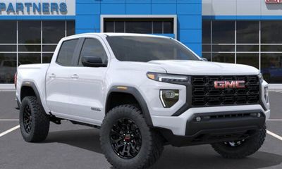 2026 GMC Canyon Elevation
