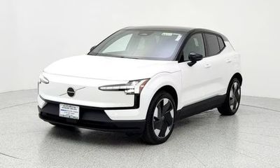 2025 Volvo EX30 Plus