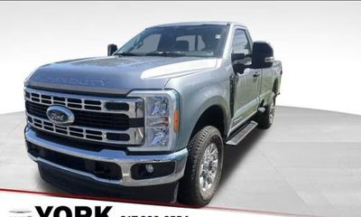 2023 Ford F-350 XLT