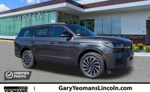 2027 Lincoln Navigator Reserve