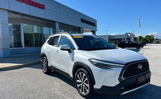 2023 Toyota Corolla Cross XLE