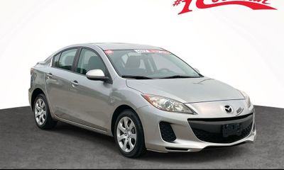 2013 Mazda MAZDA3 Sport GX