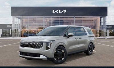 2024 Kia Carnival EX