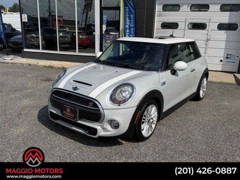 2015 Mini Hardtop — a typically priced live listing