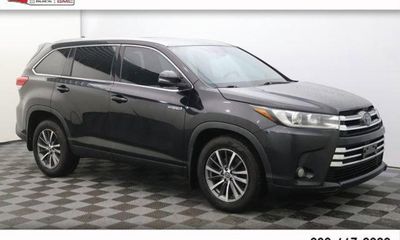 2019 Toyota Highlander XLE Hybrid