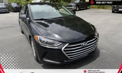 2018 Hyundai Elantra SE