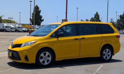 2018 Toyota Sienna L