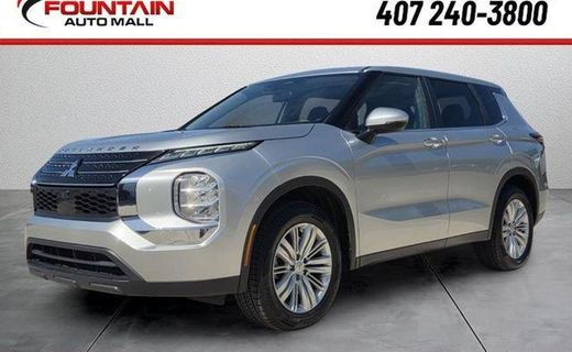 2024 Mitsubishi Outlander ES