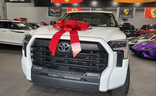 2022 Toyota Tundra SR5