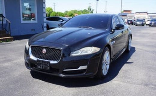 2016 Jaguar XJ