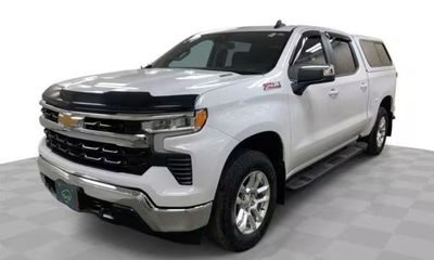 2024 Chevrolet Silverado LT