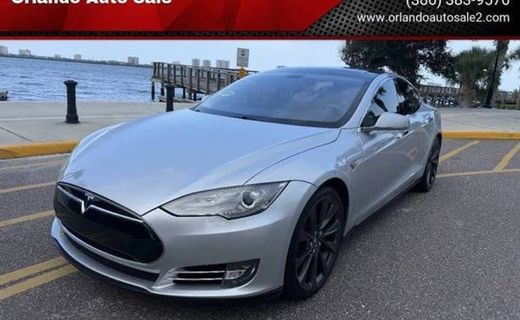 2013 Tesla Model S