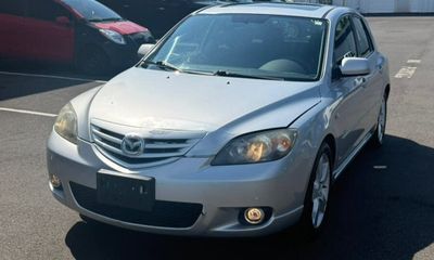 2005 Mazda MAZDA3