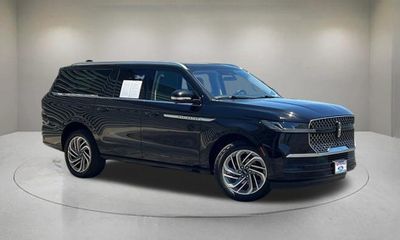 2025 Lincoln Navigator L Reserve