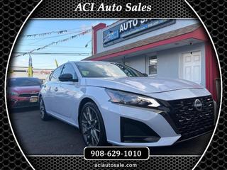 2024 Nissan Altima SR