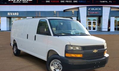 2025 Chevrolet Express EXT