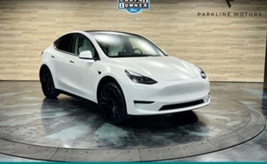 2025 Tesla Model Y Long Range