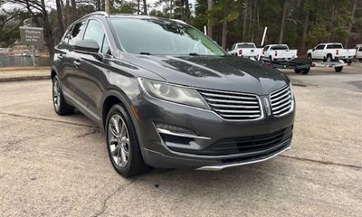 2017 Lincoln MKC Select
