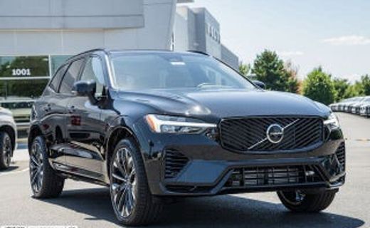 2026 Volvo XC60 Ultra Dark