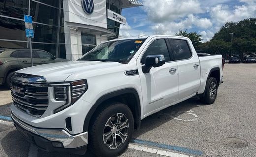 2025 GMC Sierra SLT