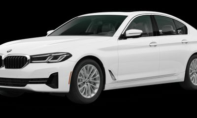 2021 BMW 530i