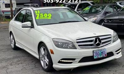 2011 Mercedes-Benz C-Class C300