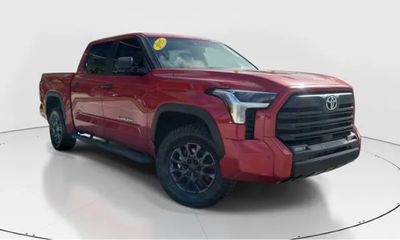 2025 Toyota Tundra SR5