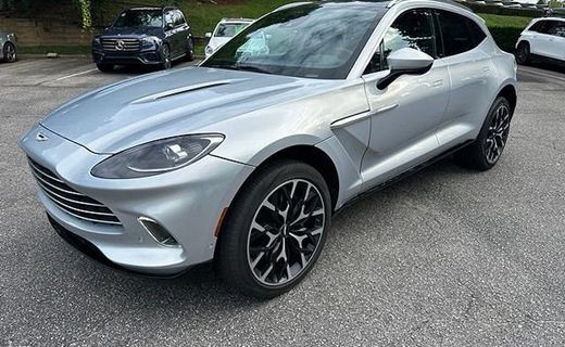 2021 Aston Martin DBX