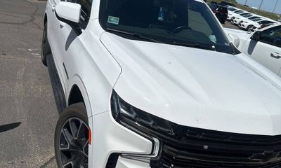 2021 Chevrolet Suburban RST