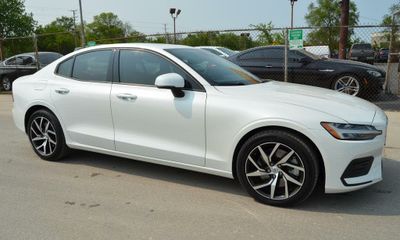 2020 Volvo S60 Momentum