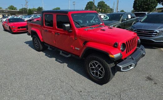2023 Jeep Gladiator Overland