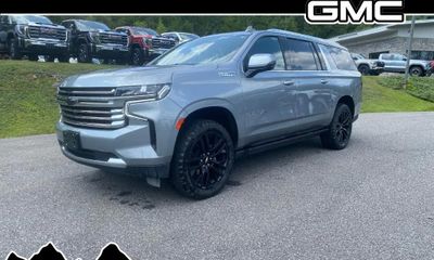 2024 Chevrolet Suburban High Country