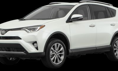 2018 Toyota RAV4 LTD Platinum