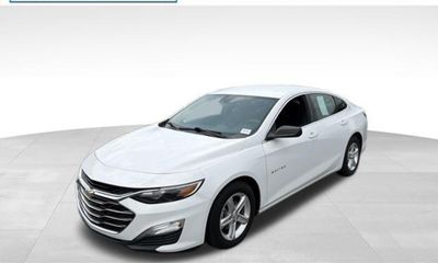 2023 Chevrolet Malibu LS
