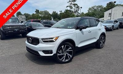 2020 Volvo XC40 R Design