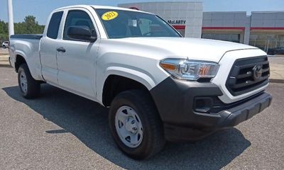 2023 Toyota Tacoma SR5
