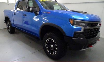 2025 Chevrolet Silverado ZR2