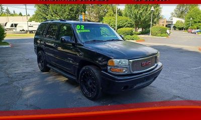 2002 GMC Yukon Denali