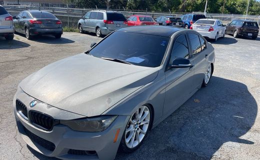2015 BMW 320i
