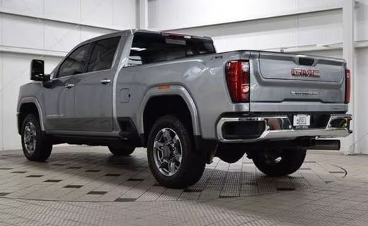 2025 GMC Sierra HD SLT