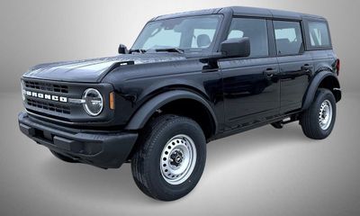 2026 Ford Bronco Base