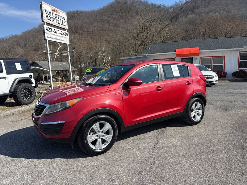 2013 Kia Sportage — a typically priced live listing