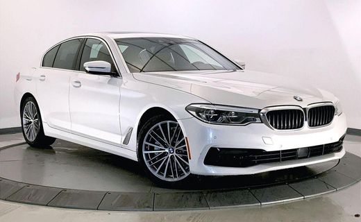 2019 BMW 540i Sedan