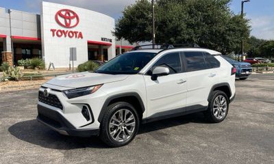 2023 Toyota RAV4 Limited