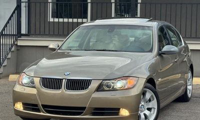 2006 BMW 330XI XI