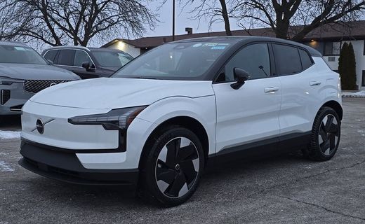 2026 Volvo EX30 Plus