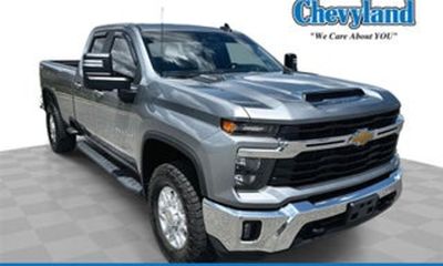 2024 Chevrolet Silverado HD Custom