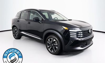 2025 Nissan Kicks MPV SR