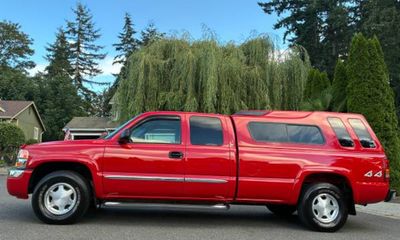 2003 GMC Sierra SLT