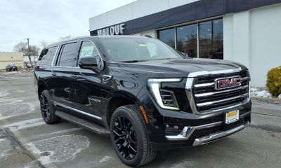 2026 GMC Yukon XL Elevation